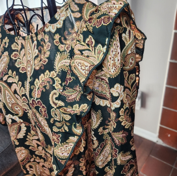 Paisley Ruffle Blouse - Picture 2 of 8